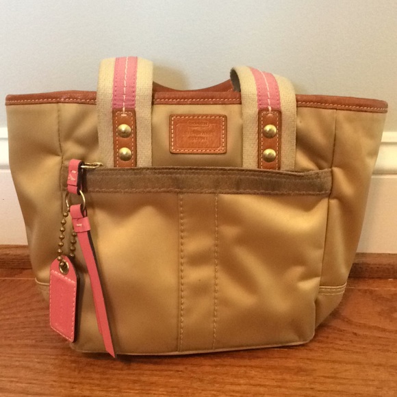 Coach Handbags - Y2K Gold Coach purse